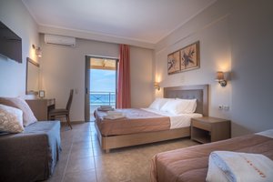 Room & Suite