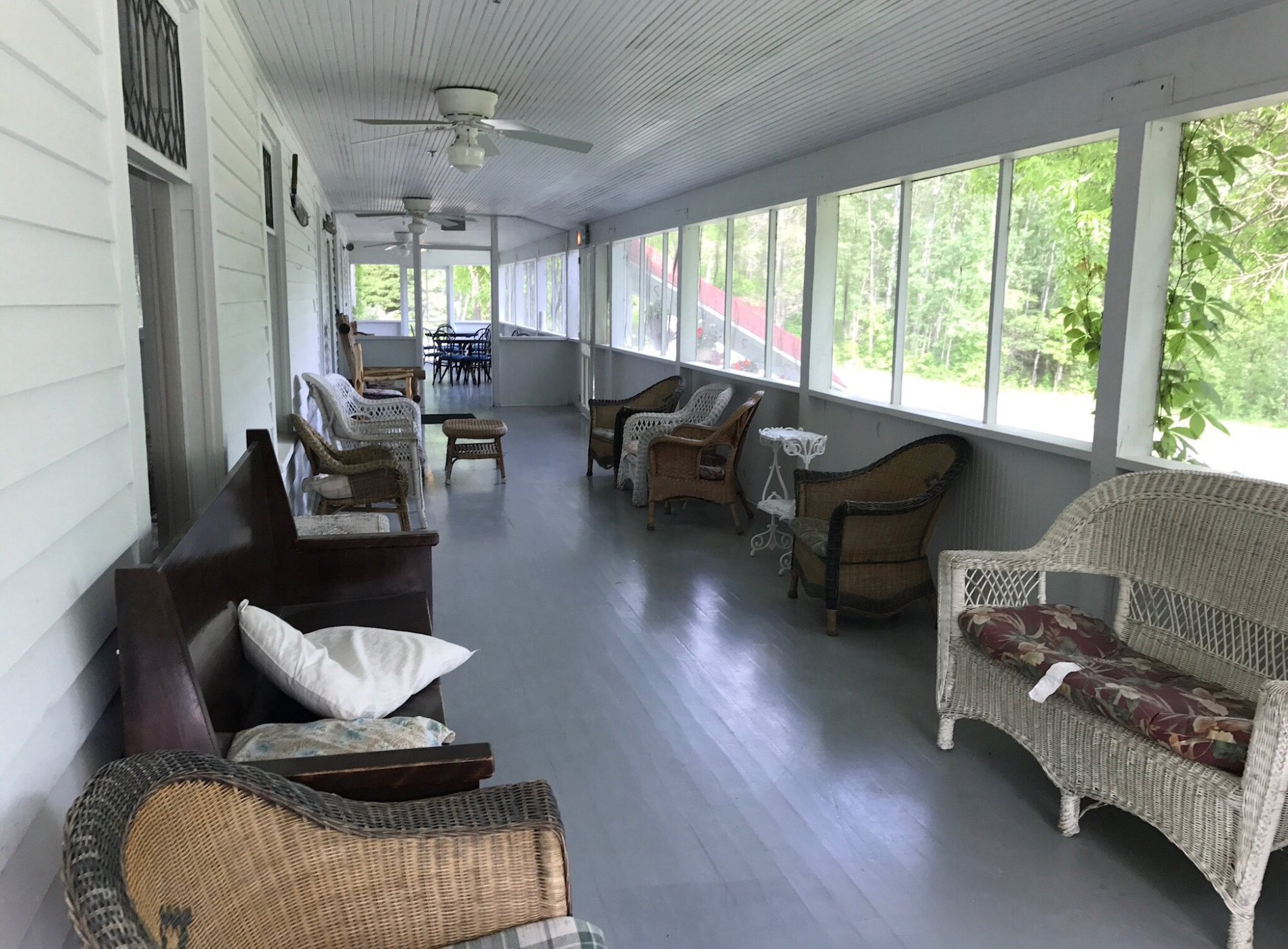 Kettle Falls Hotel by null