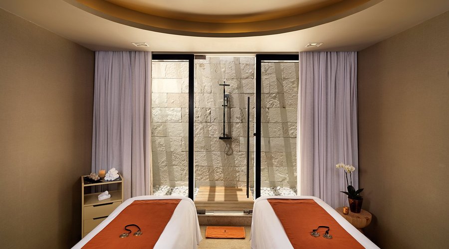YHI Spa massages cabin
