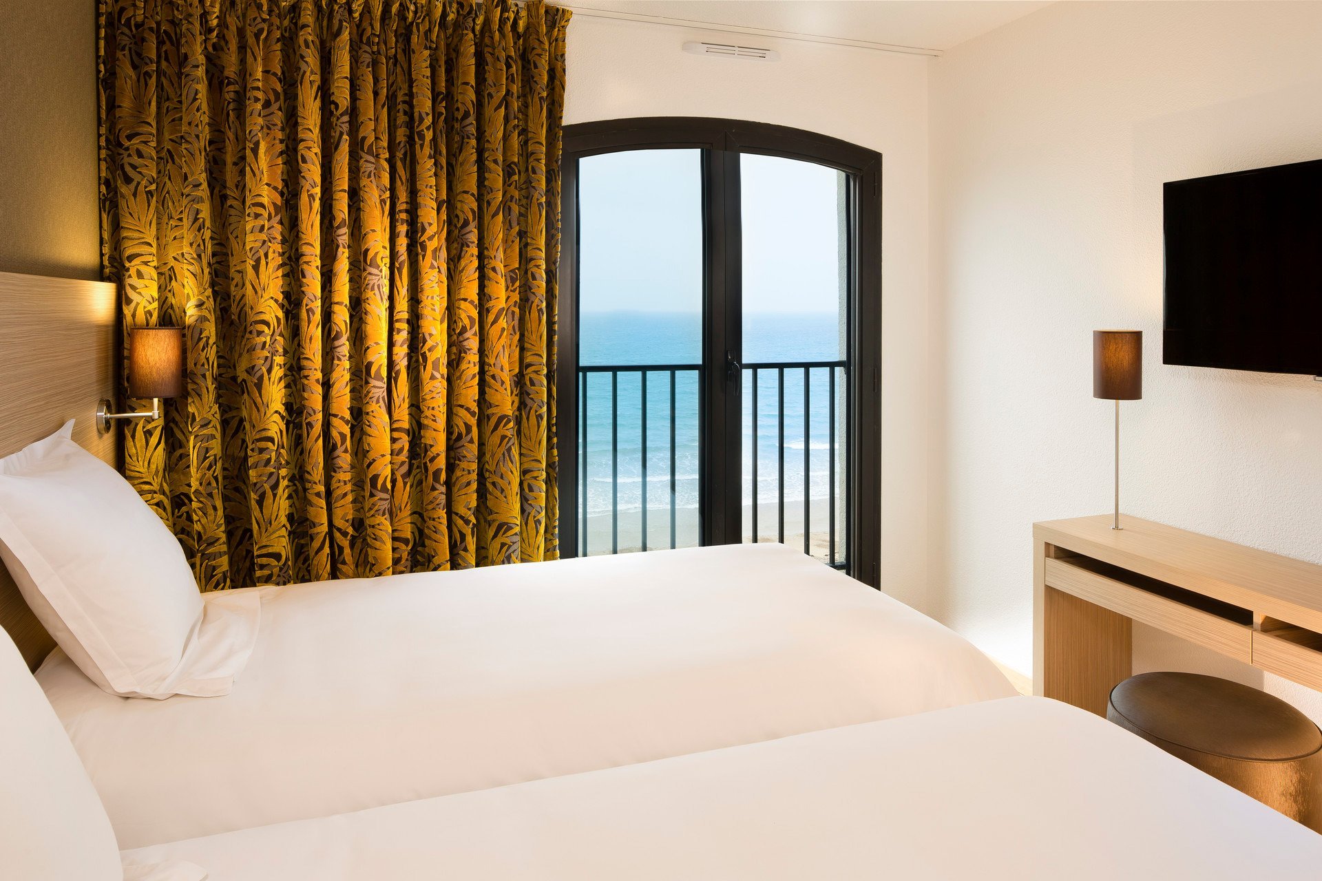 ESCALE OCEANIA SAINT MALO - Prices & Hotel Reviews - Saint-Malo, France ESCALE OCEANIA SAINT MALO - Prices &  Hotel Reviews... 