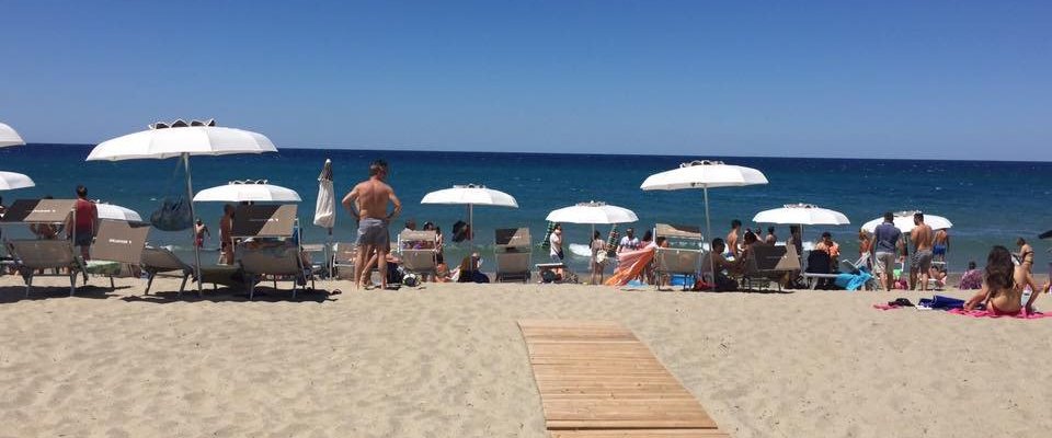 Vista della spiaggia dal lido