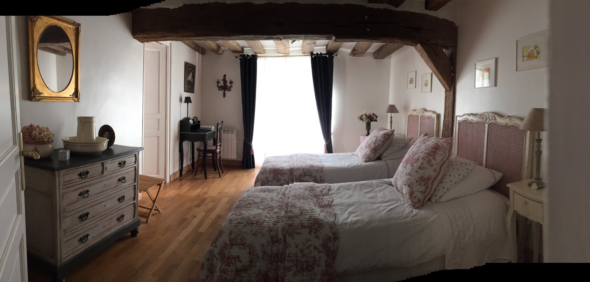 B&B LES AGAPANTHES - Updated 2024 Prices & Reviews (Gasny, France)