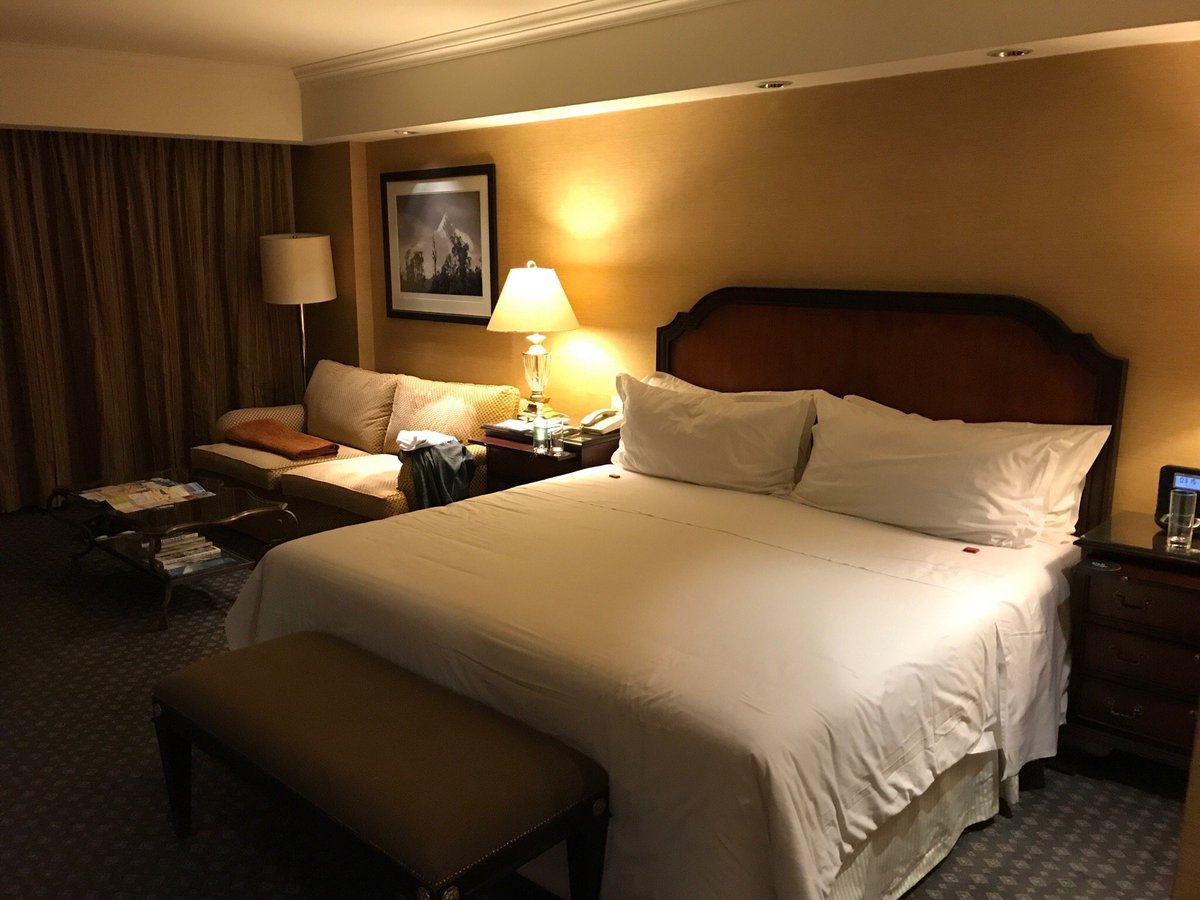 SHERATON SANTIAGO HOTEL AND CONVENTION CENTER $136 ($̶3̶3̶7̶) - Updated ...