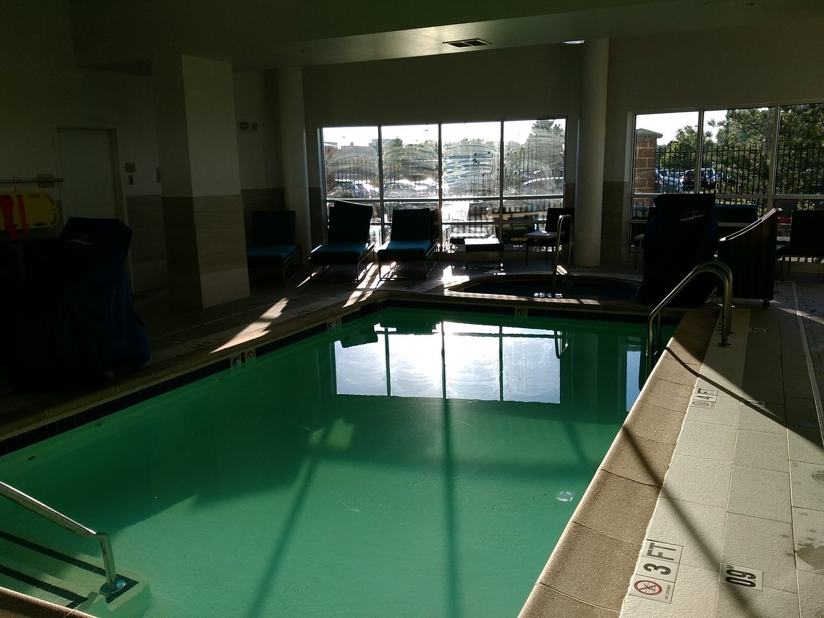 Hilton Garden Inn Independence Pool Pictures And Reviews Tripadvisor 1301