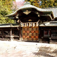 仙台東照宮唐門(重要文化財)