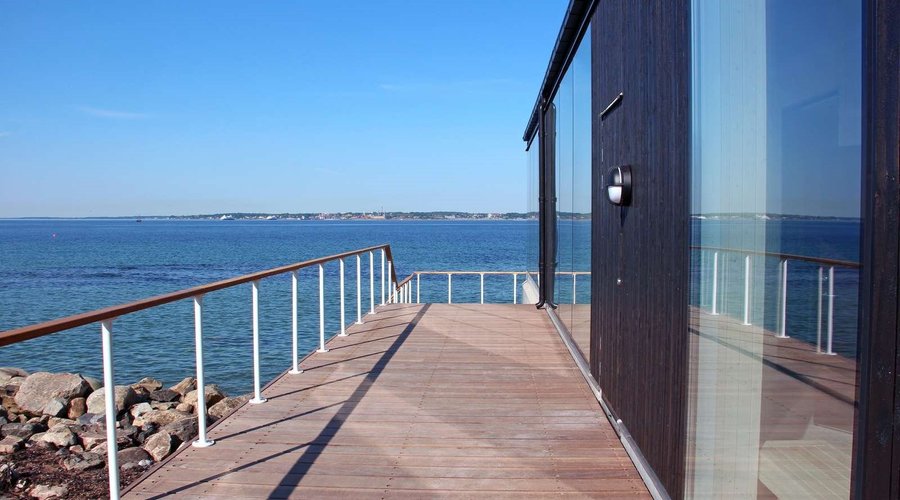Vy över Öresund från kallbadhuset Kallis. Foto: David Gustafsson, Helsingborgs stad. 