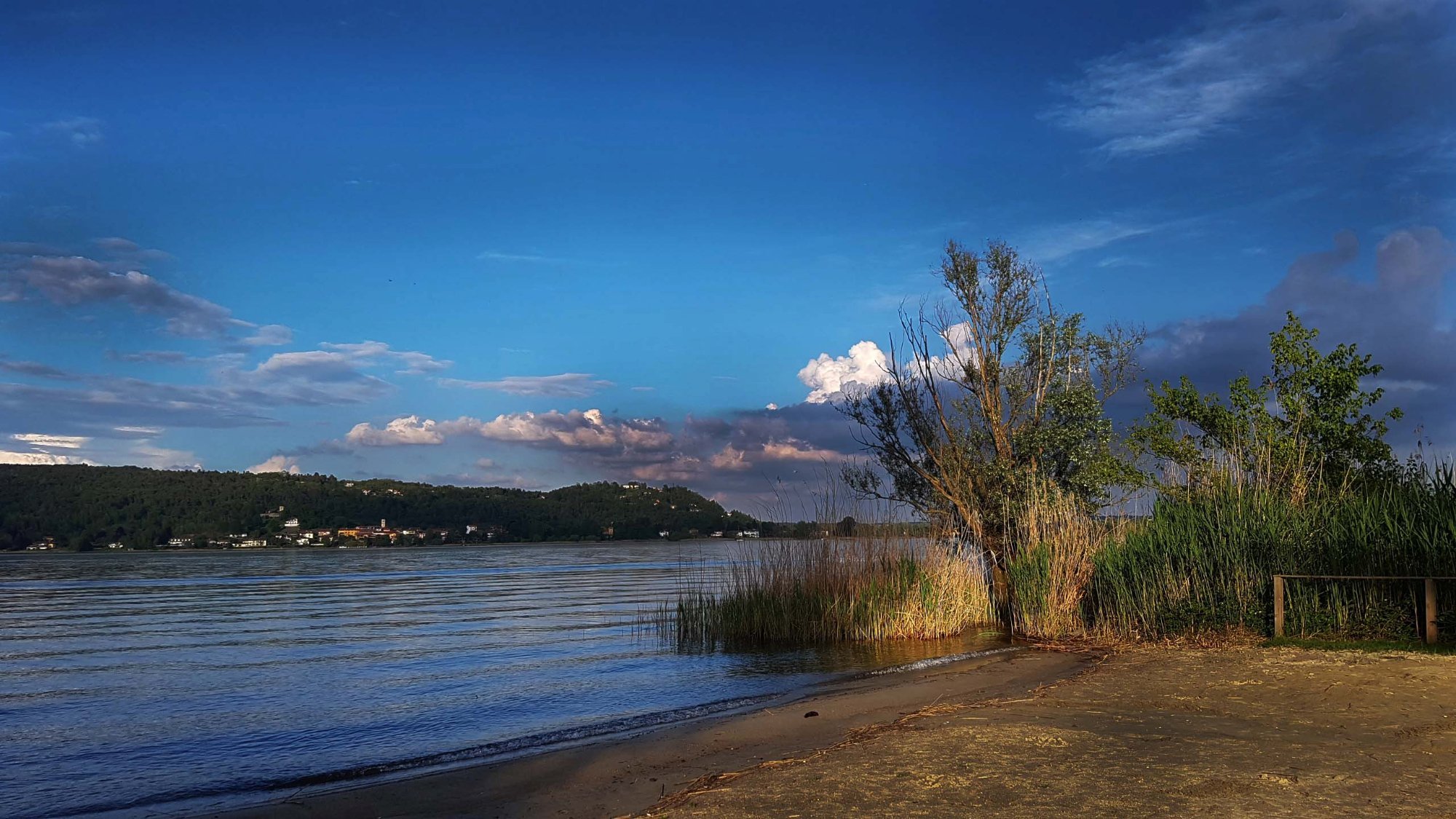 RITRATTO SUL LAGO B&B: Bewertungen, Fotos & Preisvergleich (Dormelletto ...