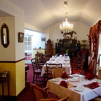 Beautiful Dining Room in the Arches Restaurant