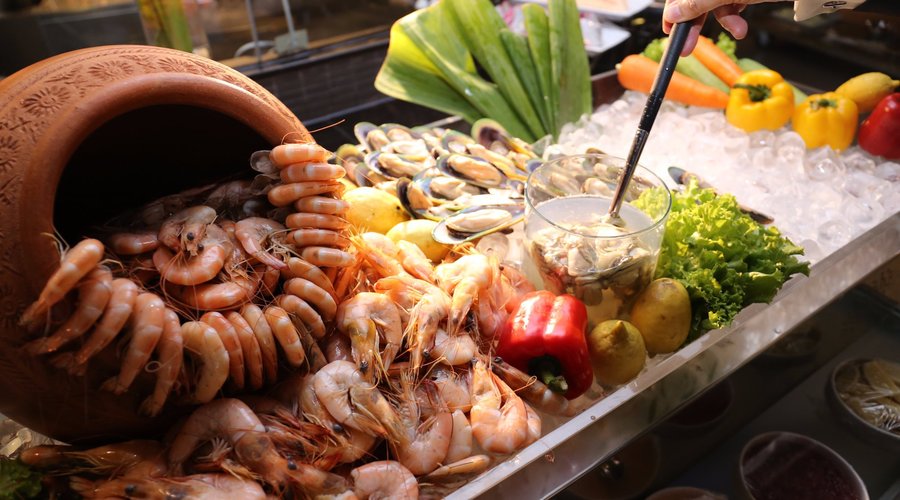 Seafood BBQ Every Friday 