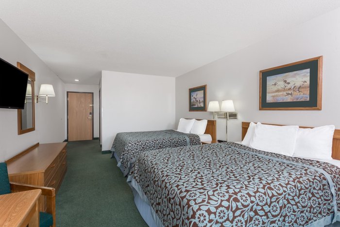 DAYS INN BY WYNDHAM MANCHESTER - Updated 2024 Prices, Reviews, and Photos