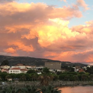 Centro de Mirandela ao anoitecer - tirada da varanda do quarto