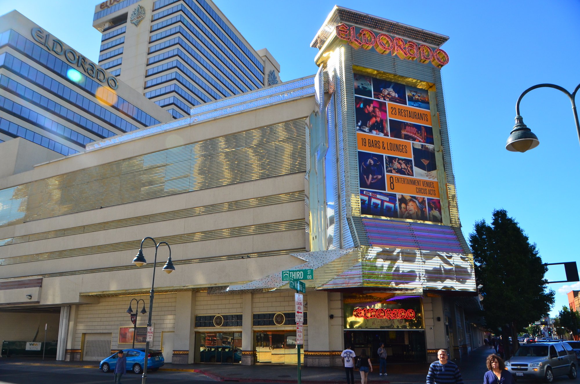 how many casinos does reno nevada have