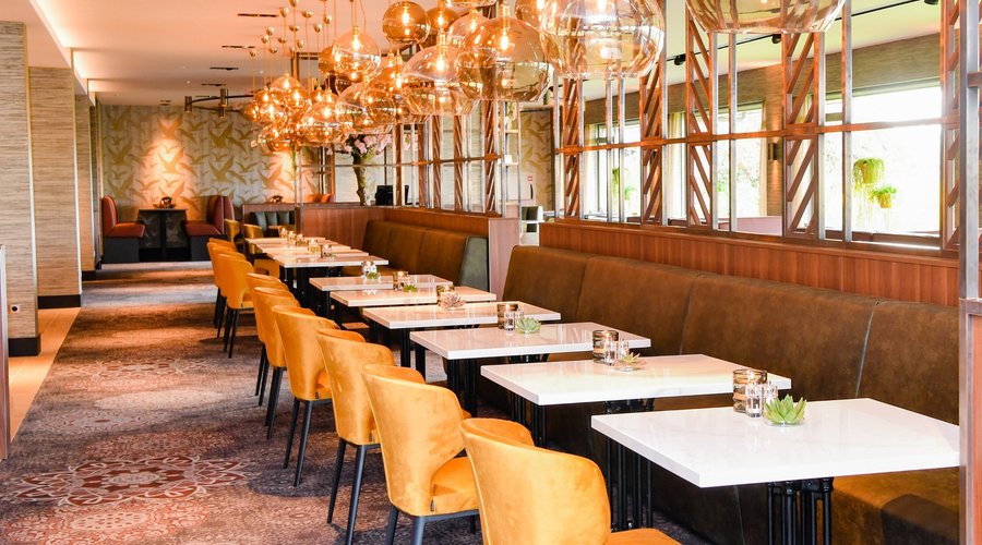 Restaurant 28Dining