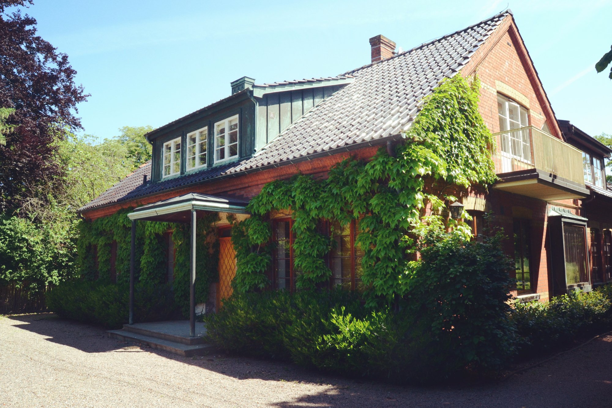 MINNESBERG BED & BREAKFAST - Prices & Lodge Reviews (Trelleborg, Sweden)