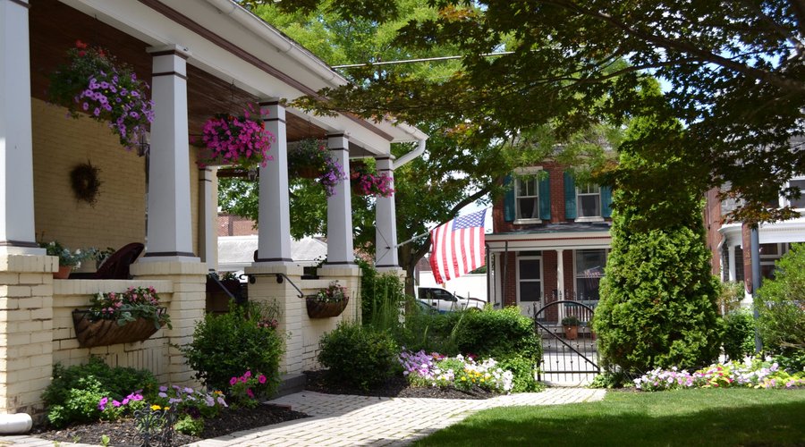 Entry Porch