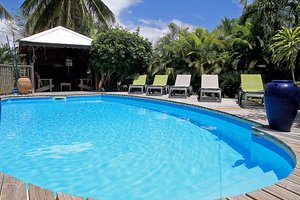 Piscine et plage