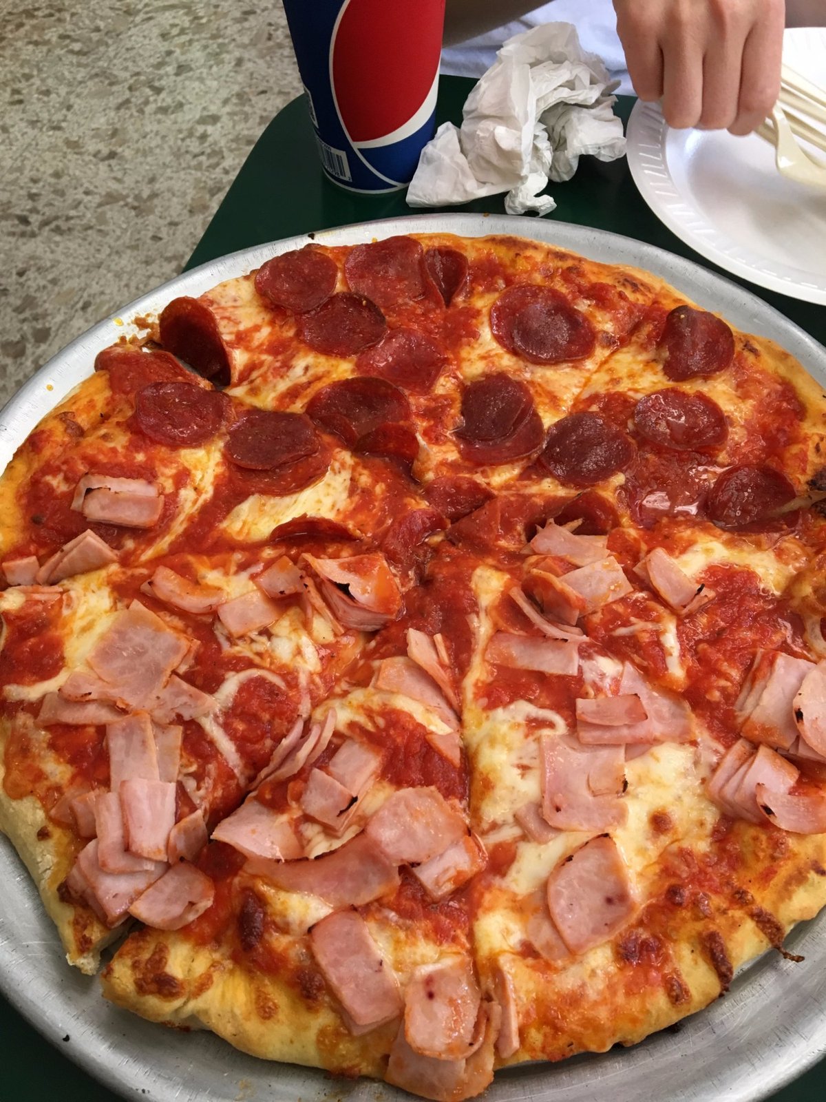 TOMMEEZ PIZZA, Shepherdstown - Restaurant Reviews, Photos & Phone Number -  Tripadvisor