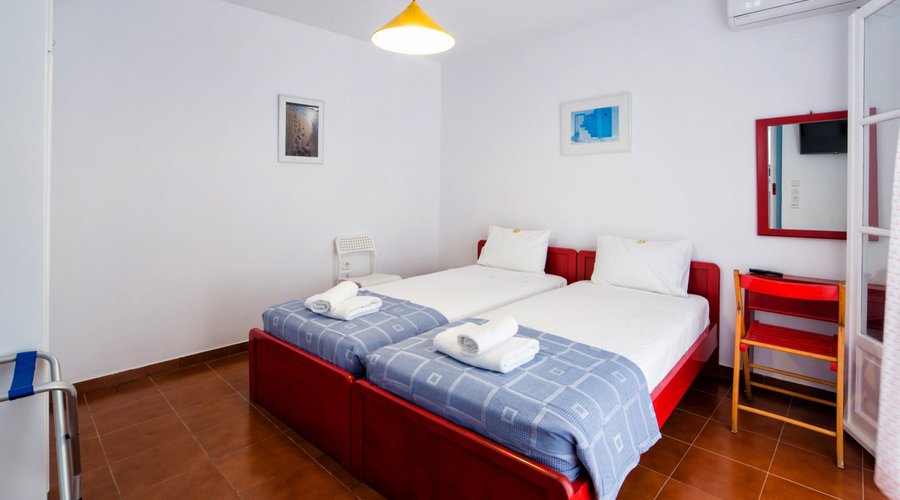 2 BEDROOMS APARTMENT