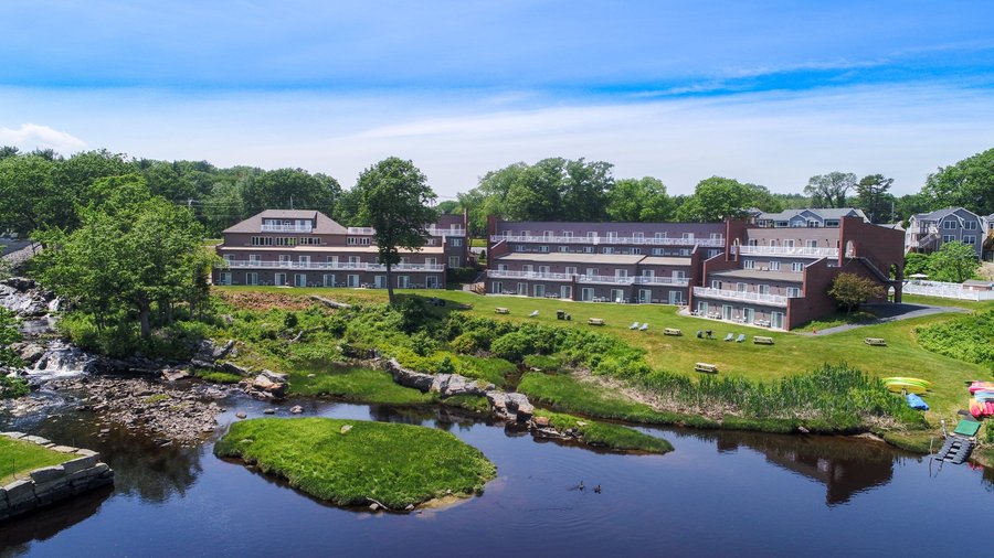 Hotel Rear
