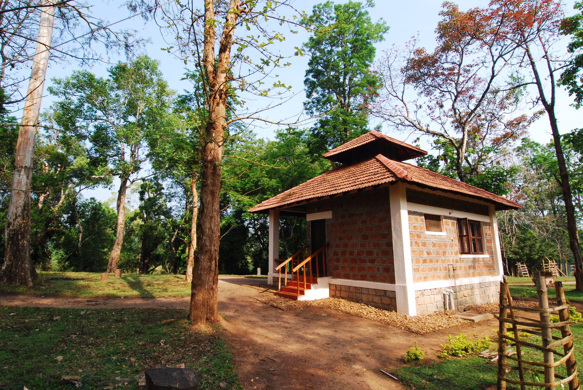 DUBARE ELEPHANT CAMP JUNGLE LODGES & RESORTS LTD. (Kodagu (Coorg ...