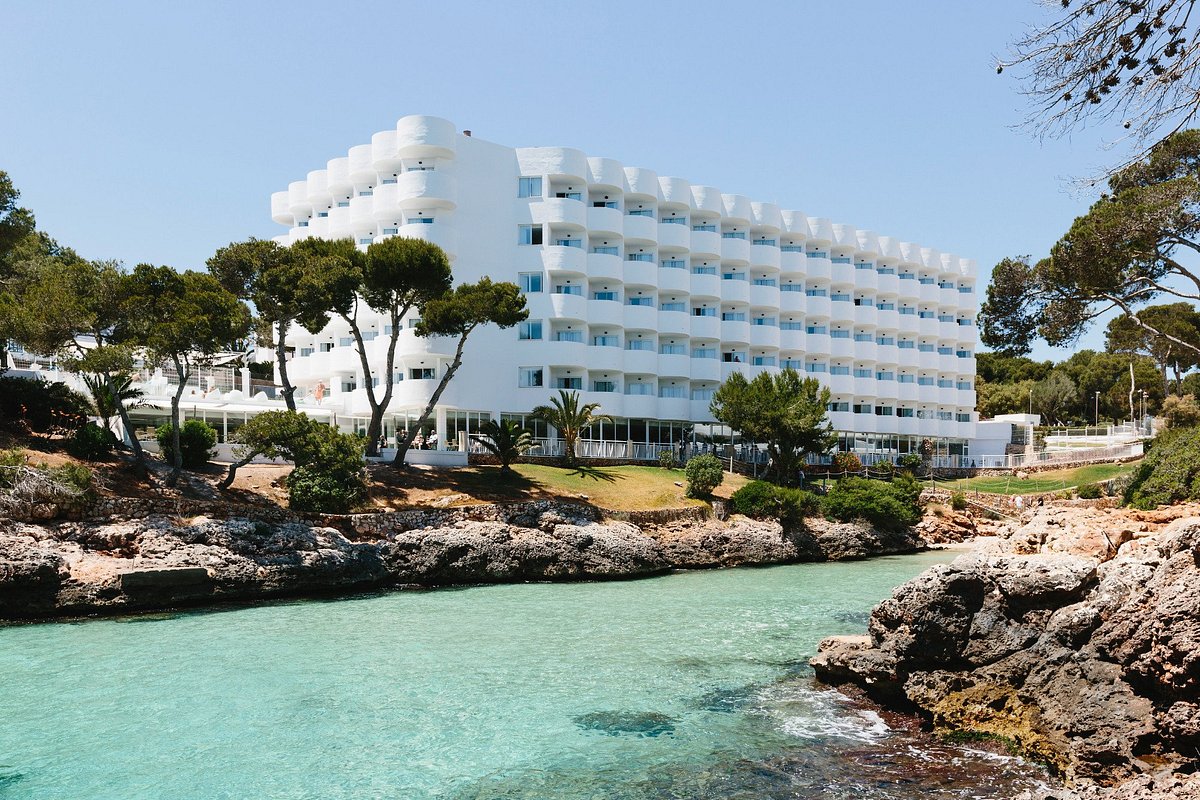 AluaSoul Mallorca Resort, hotel in Spain