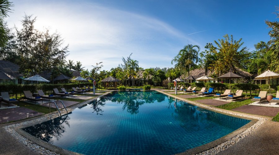 Pano view of the swimming pool