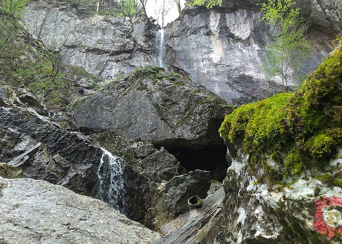 Waterfall Skakalo