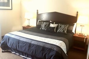 Room & Suite