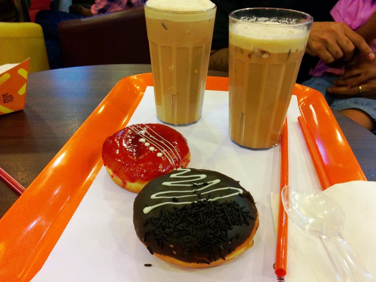 DUNKIN' DONUTS, New Delhi - Epicuria 16 Lower Ground Level TDI South ...