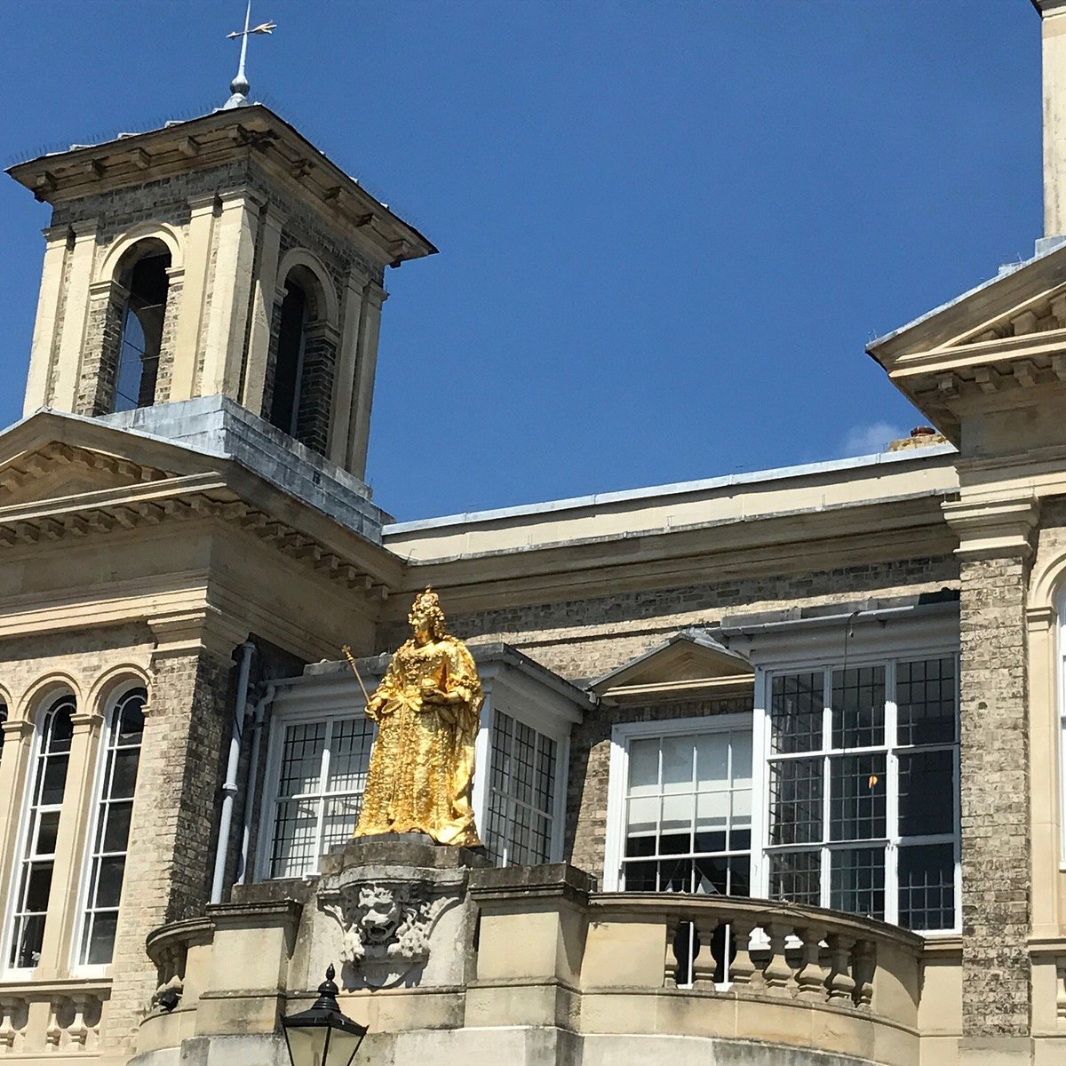 guilded-statue-of-queen-anne-kingston-upon-thames-all-you-need-to