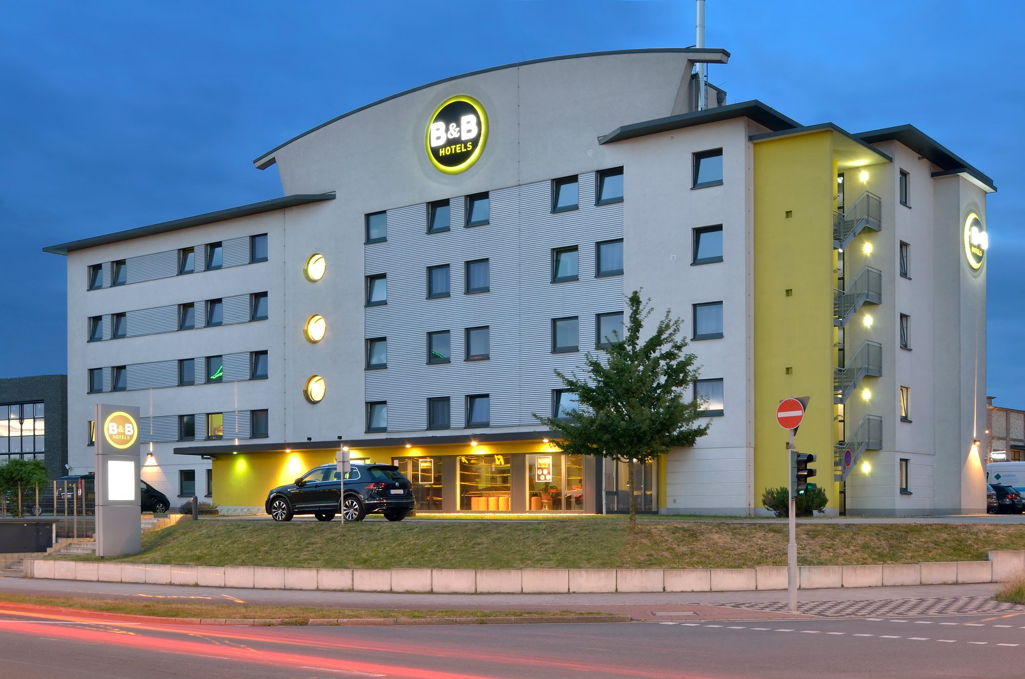 B&B HOTEL OBERHAUSEN AM CENTRO Ab 73€ (8̶5̶€̶): Bewertungen, Fotos ...