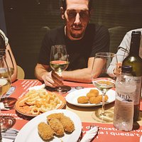 Cena con amigos en fiesta mayor!!