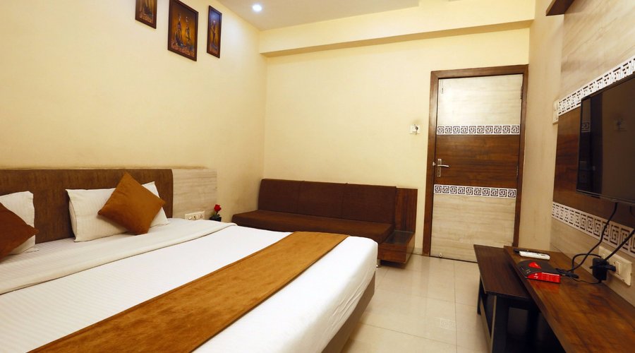 Double Bed Room