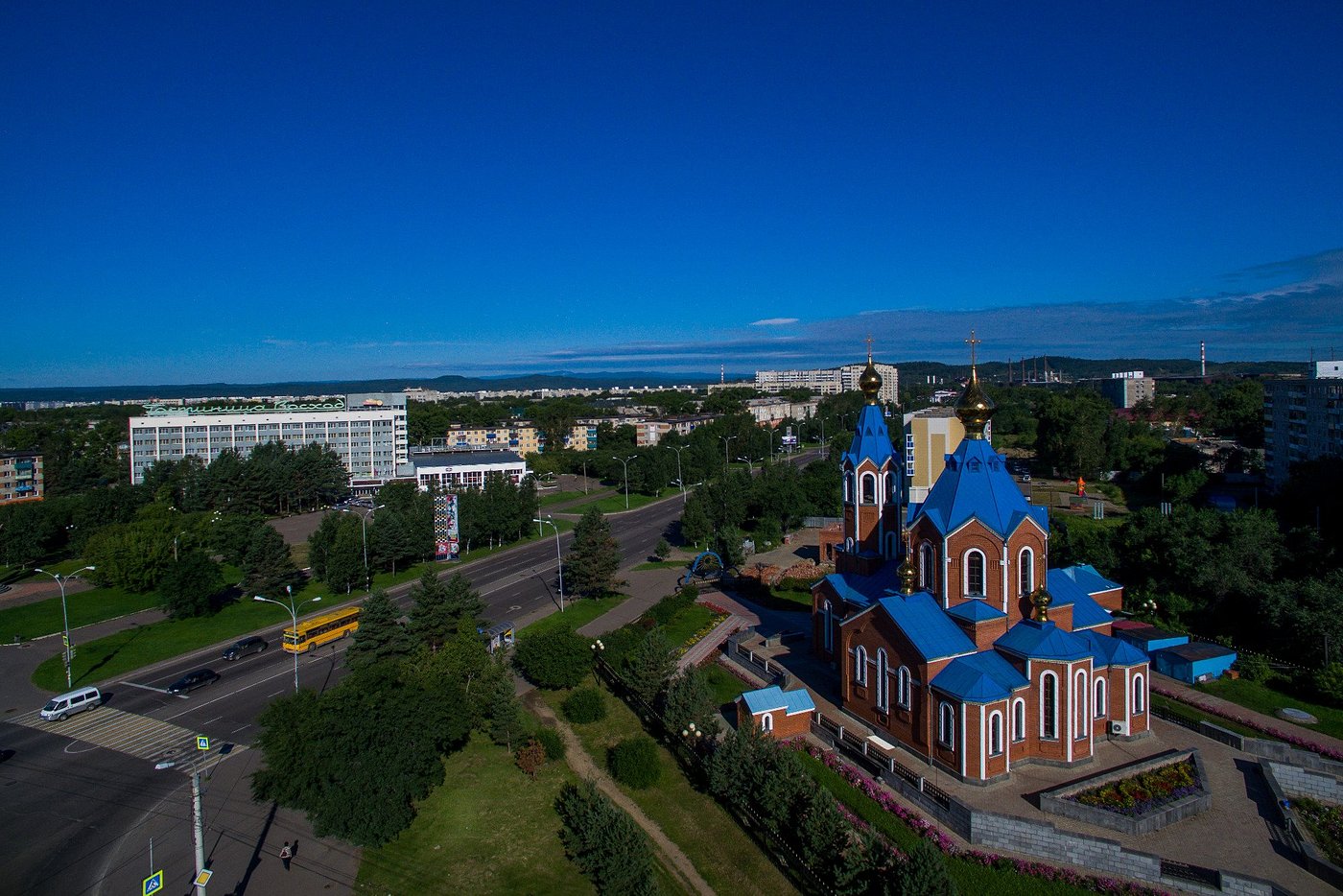 Комсомольск сдам. Гостиница Восход Комсомольск-на-Амуре. Комсомольск на Амуре фото. Рассвет Комсомольск на Амуре. Ночной город Комсомольск на Амуре.