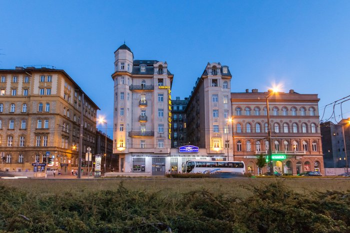 hotel golden park budapest email