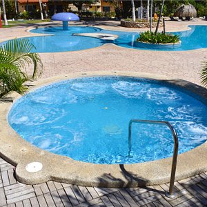 Hesperia Edén Club - Área de piscina