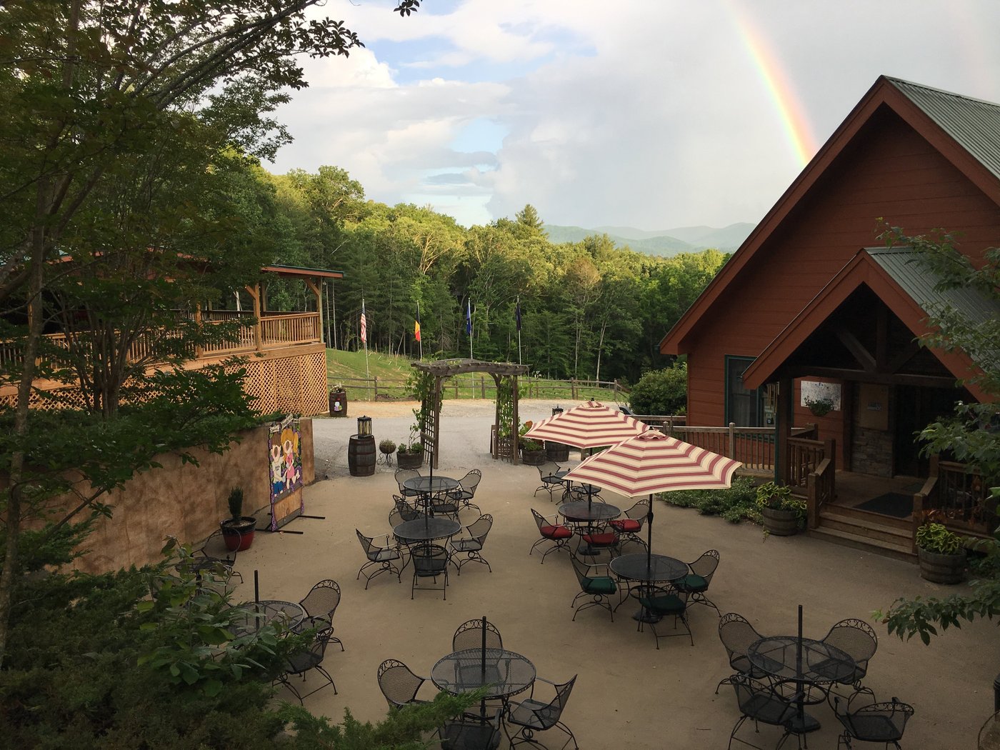 PARADISE HILLS, WINERY RESORT & SPA - Updated 2024 Prices & Campground 