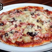 Pizzeta de jamón, mozzarela y arandanos...deli