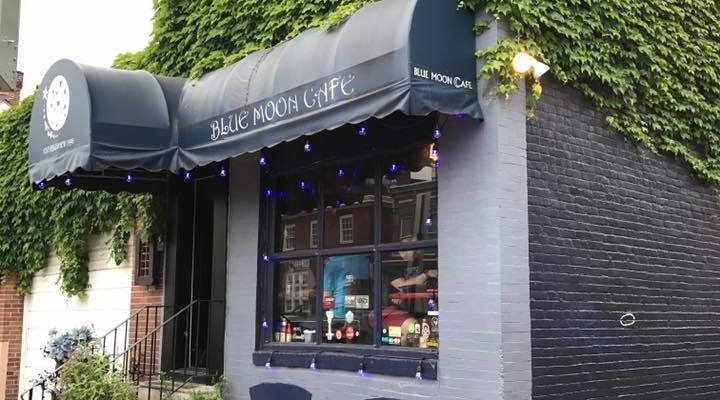 Blue Moon Cafe