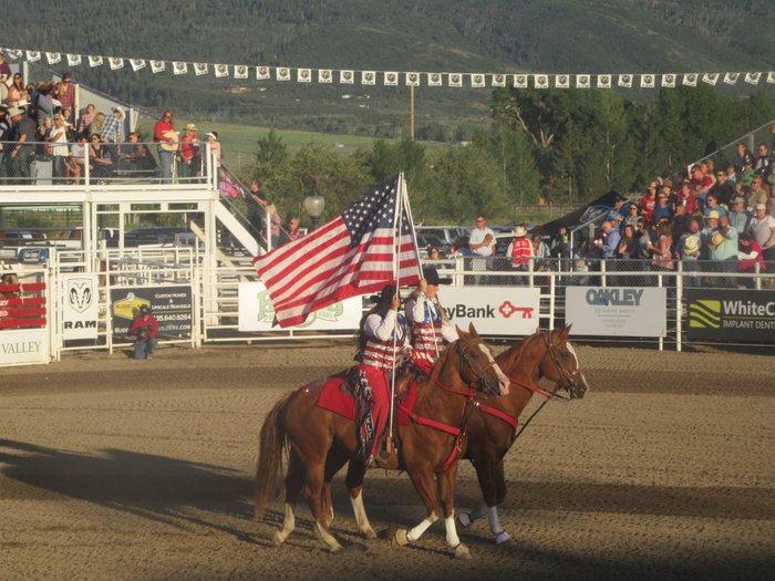 GRAY STONE LODGE - B&B Reviews (Oakley, Utah)