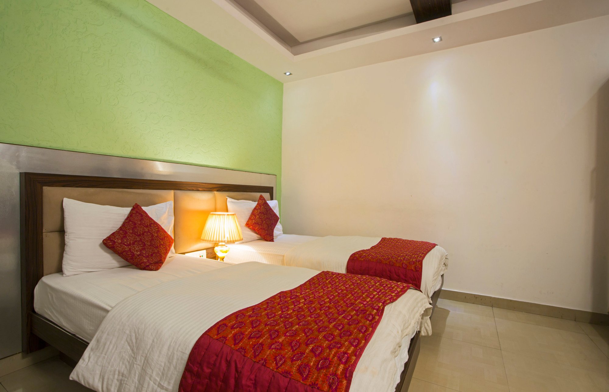 HOTEL SHRI VINAYAK - Updated 2024 Prices & Reviews (New Delhi, India)