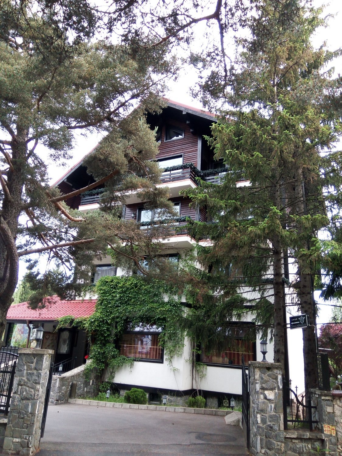 DRACHENHAUS POIANA BRASOV (Румыния/Пояна-Брашов, Центральный Румыния) -  отзывы и фото - Tripadvisor