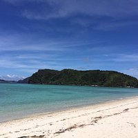 誰もいない海!