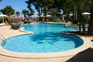 Piscina e praia