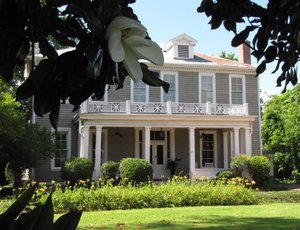 The Crossroads - The Clark House Inn