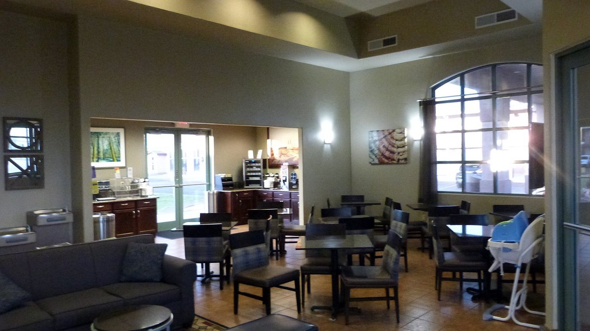 BEST WESTERN ALAMOSA INN $144 ($̶1̶8̶1̶) - Updated 2022 Prices & Hotel ...