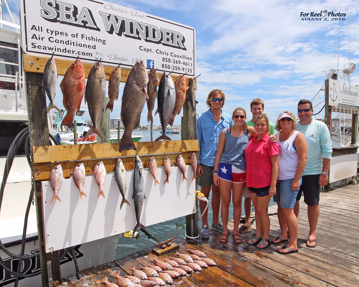 Summer Time Deep Sea Fishing in Destin, Florida - Charter Boat Sea Winder