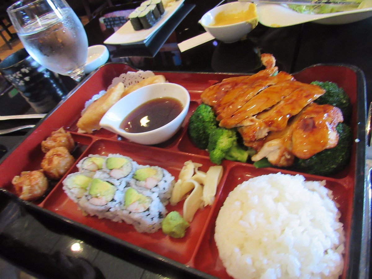Bento Box Lunch Special ?w=1200&h= 1&s=1