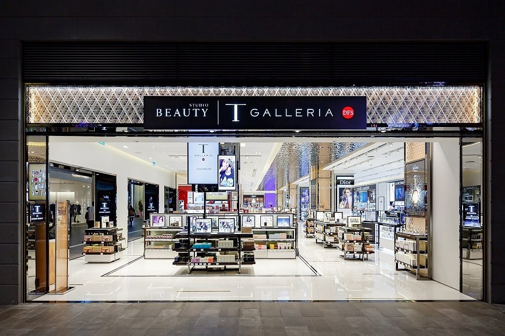 Shopping itineraries in T Galleria Beauty by DFS(Galaxy Macau) in