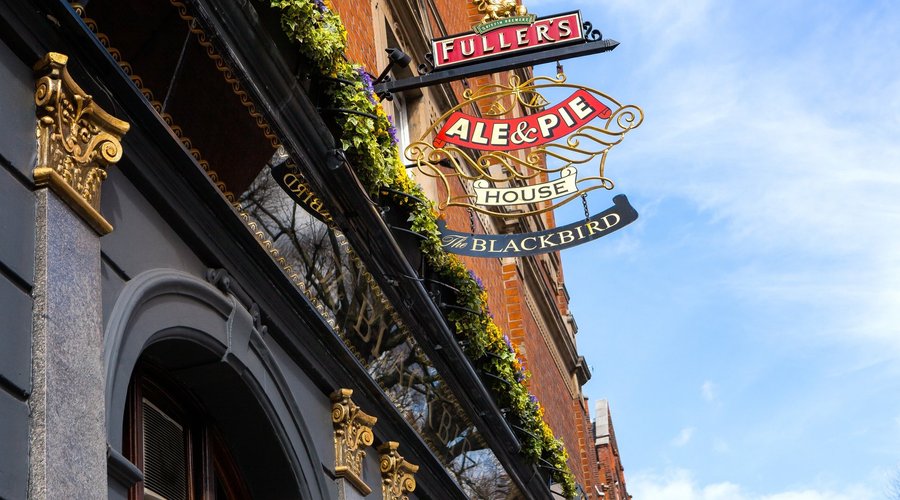The Blackbird - Ale & Pie Pub